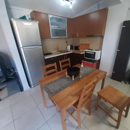 όμορφο με υπέροχη θεα πυλαια Apartment *